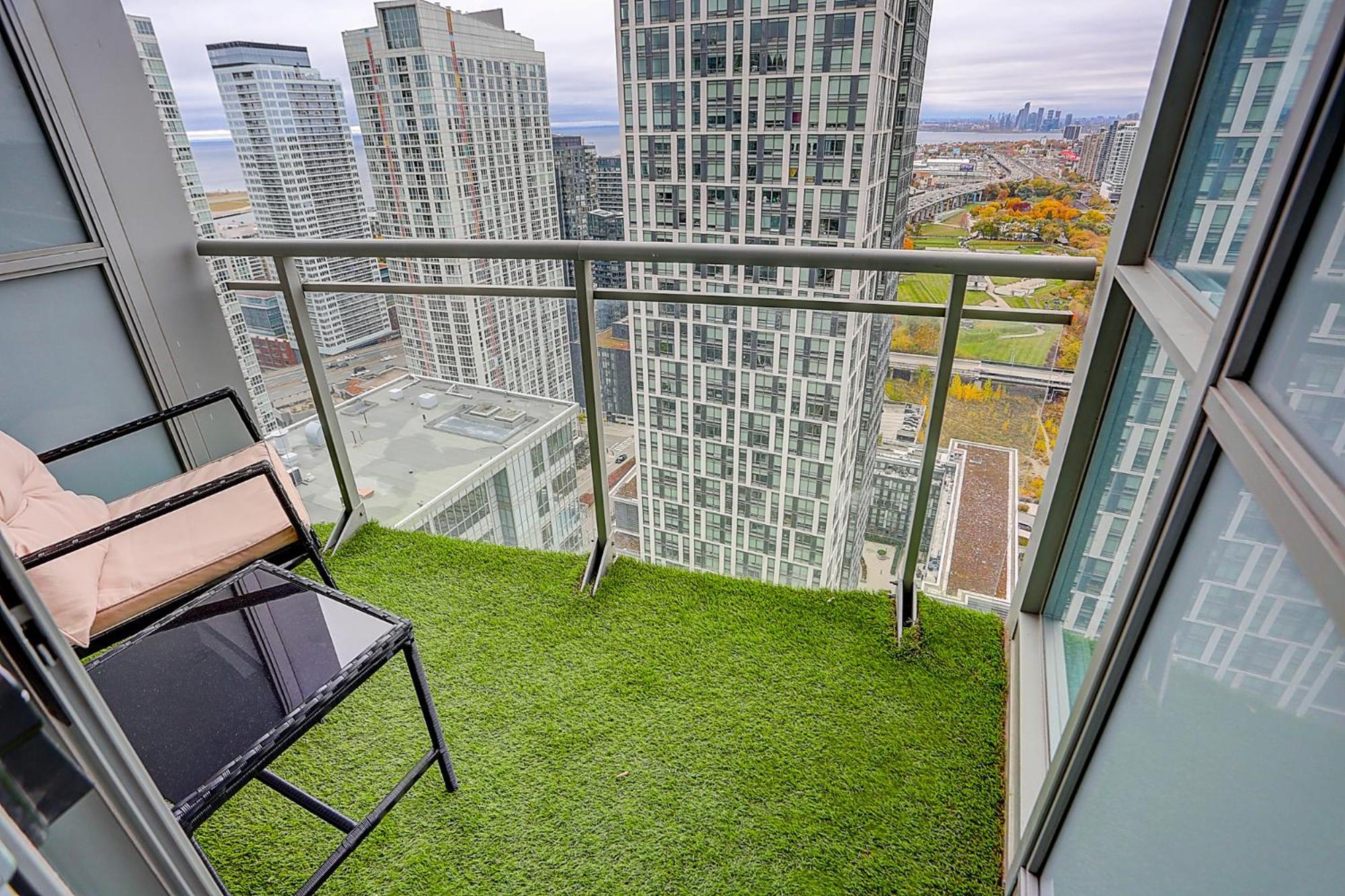 Lakeview Apartments Downtown Toronto Extérieur photo